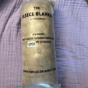 Brown the original fleece blanket